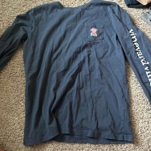 Navy blue vineyard vines long sleeve shirt
